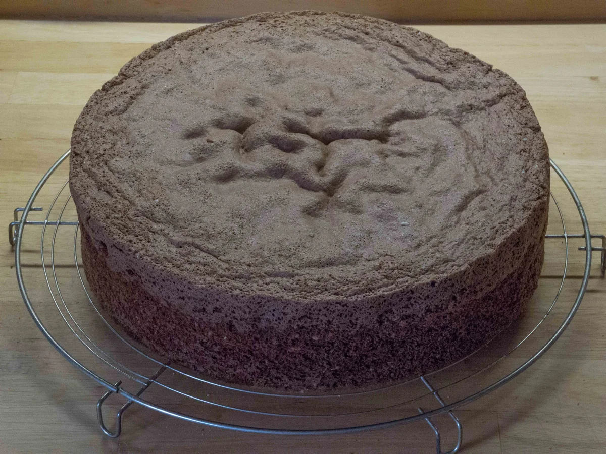 Kuchen: Spekulatius-Torte mit Glühweinkirschen - Rezept - Bild Nr. 5