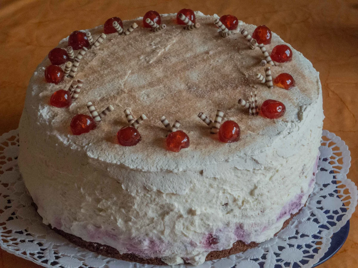 Kuchen: Spekulatius-Torte mit Glühweinkirschen - Rezept - Bild Nr. 6