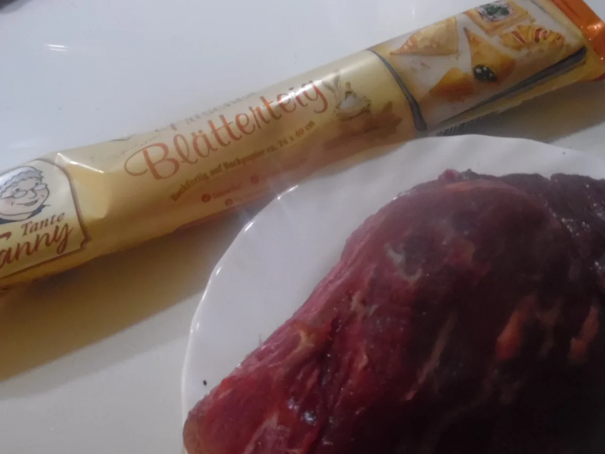 Filet Wellington mit Madeira-Soße - Rezept - Bild Nr. 6