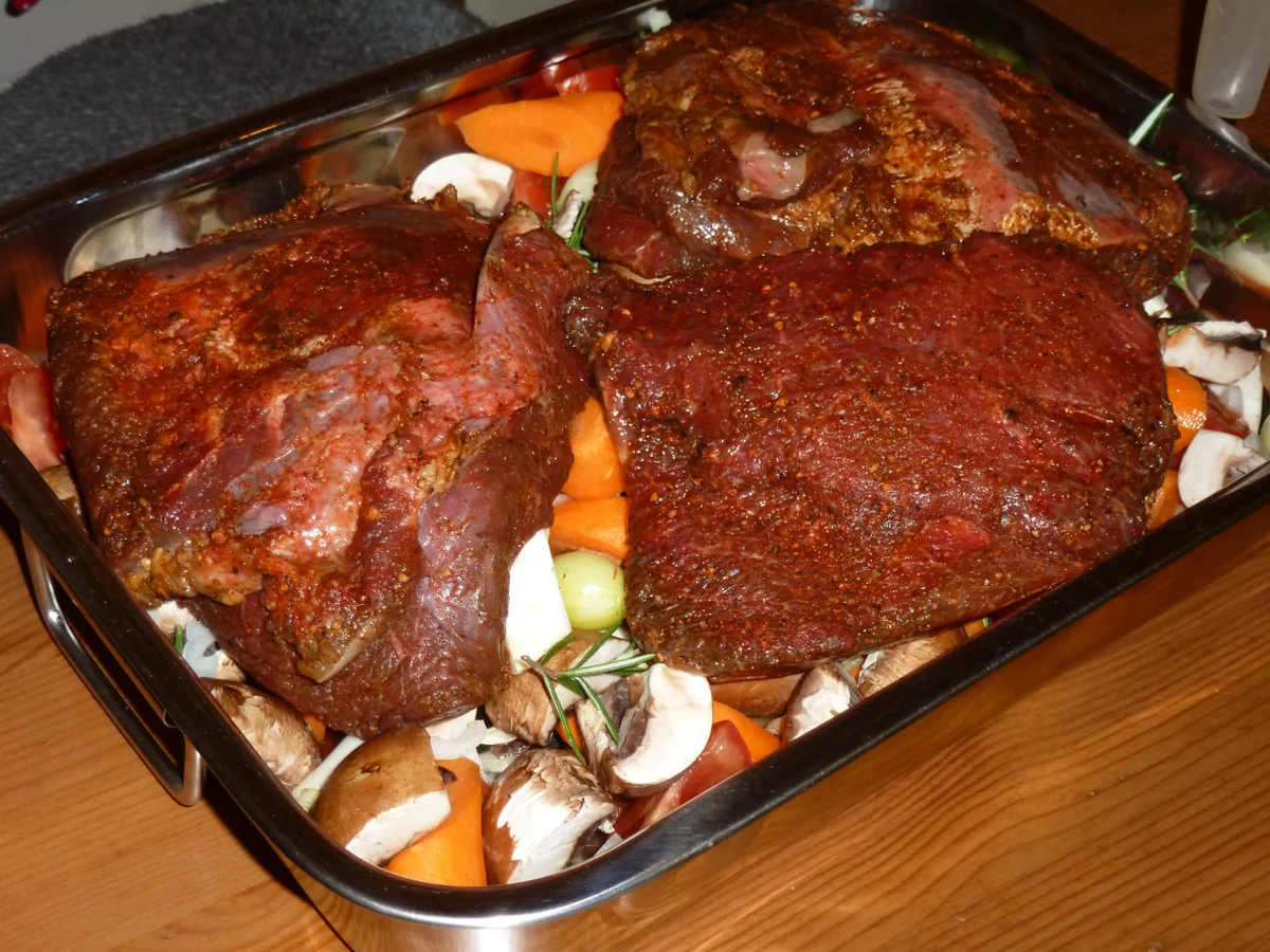 Rezept: Ochsenbäckchen vom Smoker! Auch für Kugelgrill oder Backofen! :-) Bild Nr. 4 Ochsenbäckchen vom Smoker! Auch für Kugelgrill oder Backofen! :-) - Rezept - Bild Nr. 4