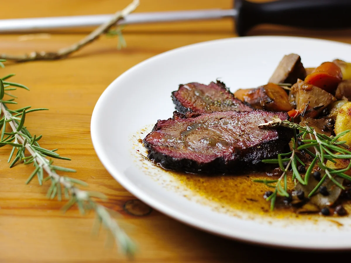 Rezept: Ochsenbäckchen vom Smoker! Auch für Kugelgrill oder Backofen! :-) Bild Nr. 7 Ochsenbäckchen vom Smoker! Auch für Kugelgrill oder Backofen! :-) - Rezept - Bild Nr. 7