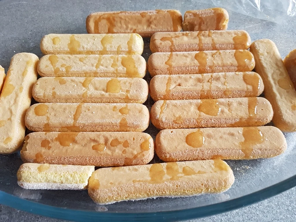 Rezept: Schichtdessert ein "Beeren Tiramisu" à la Biggi Bild Nr. 2 Schichtdessert ein "Beeren Tiramisu" à la Biggi - Rezept - Bild Nr. 2