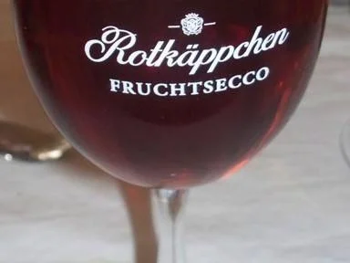 Granatapfelsecco-Gelee mit gleichen Kernen - Rezept