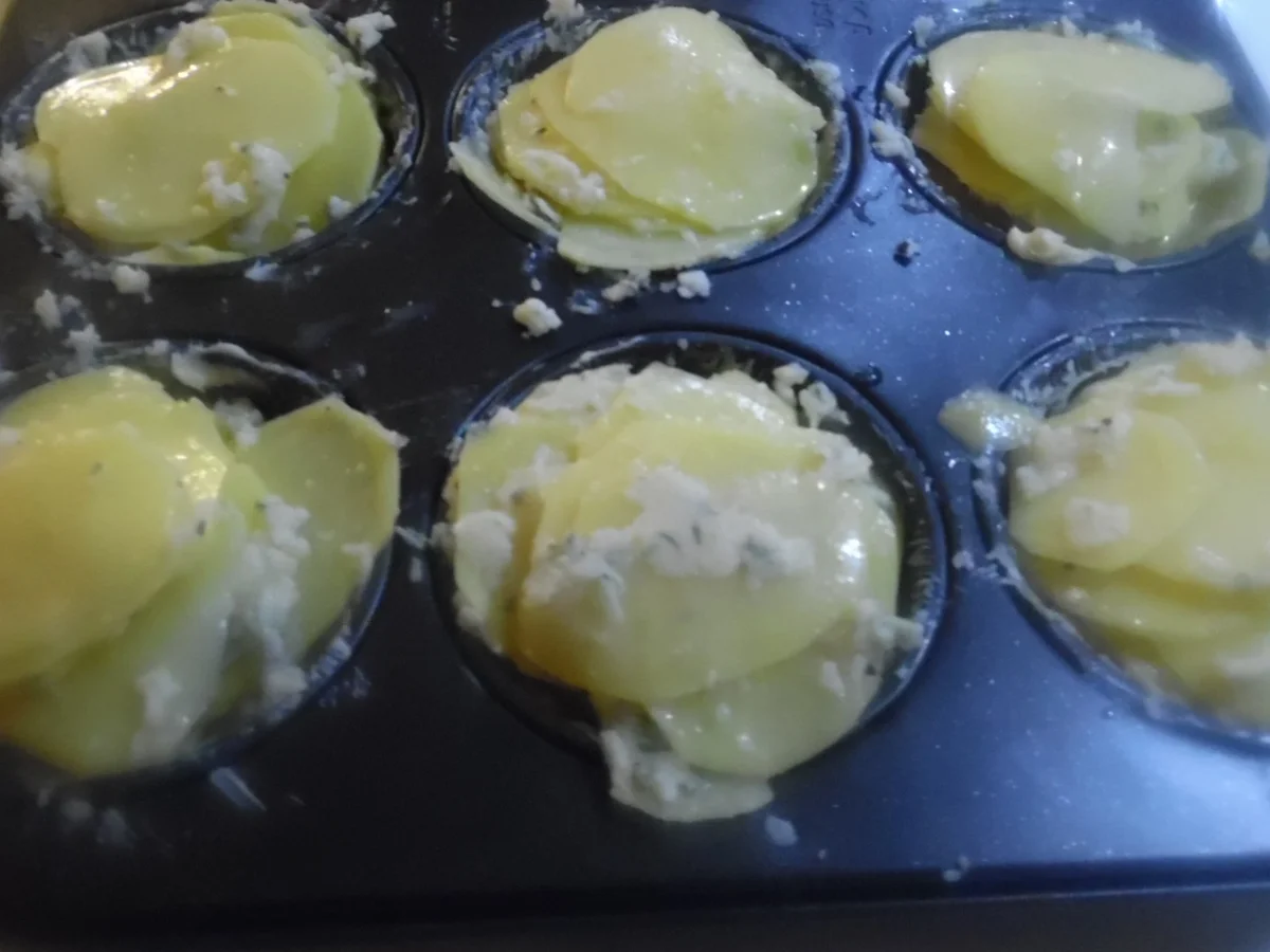 Kartoffel-Parmesan-Türmchen - Rezept - Bild Nr. 2