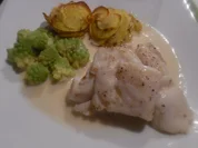 Kabeljau-Filet in Zitronen-Weißwein-Soße - Rezept