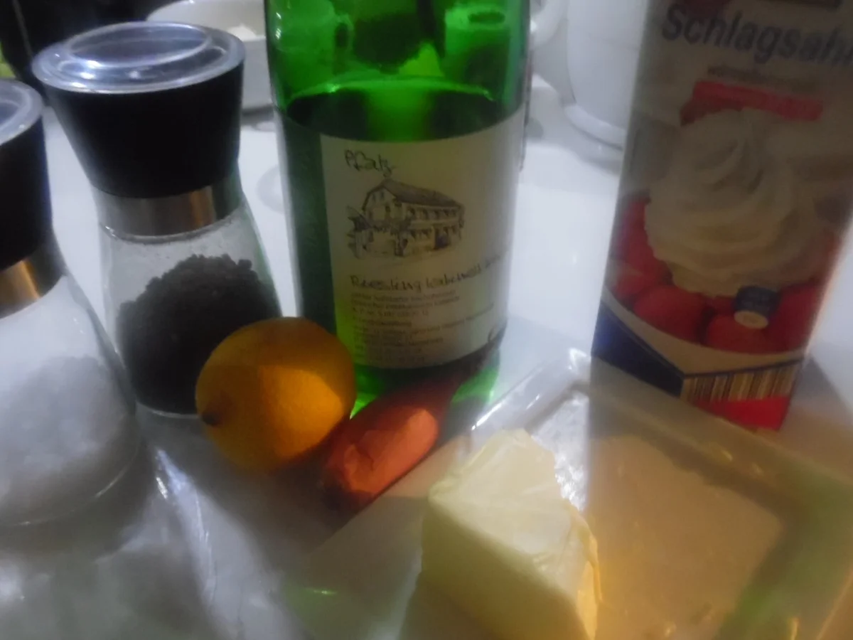 Kabeljau-Filet in Zitronen-Weißwein-Soße - Rezept - Bild Nr. 6