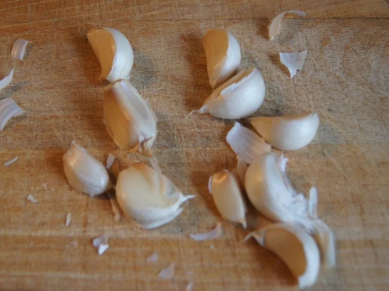 Knoblauchsuppe mit Einlage - Rezept - Bild Nr. 3