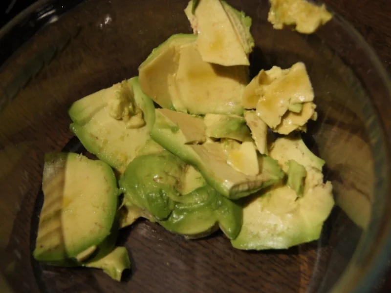 Gemüsesticks mit pikanten Avocado-Dip - Rezept - Bild Nr. 6
