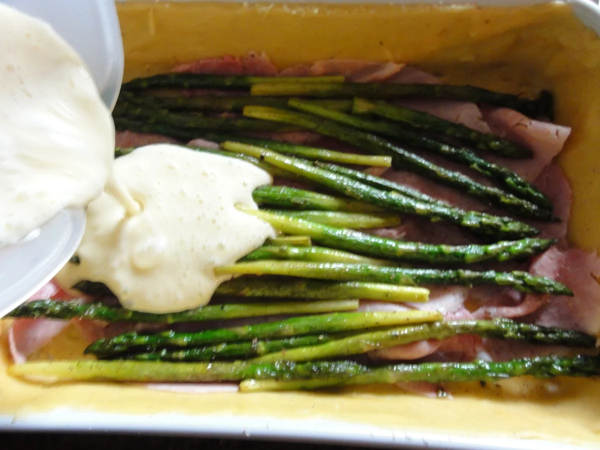 Rezept: Gemüse: GRÜNER-SPARGEL-FRISCHKÄSE-TARTE Bild Nr. 9 Gemüse: GRÜNER-SPARGEL-FRISCHKÄSE-TARTE - Rezept - Bild Nr. 9