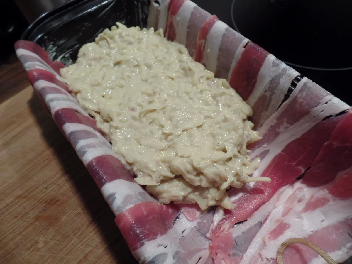 Rezept: Kartoffel-Speck-Kuchen mit Apfelkompott Bild Nr. 1515 Kartoffel-Speck-Kuchen mit Apfelkompott - Rezept - Bild Nr. 1515