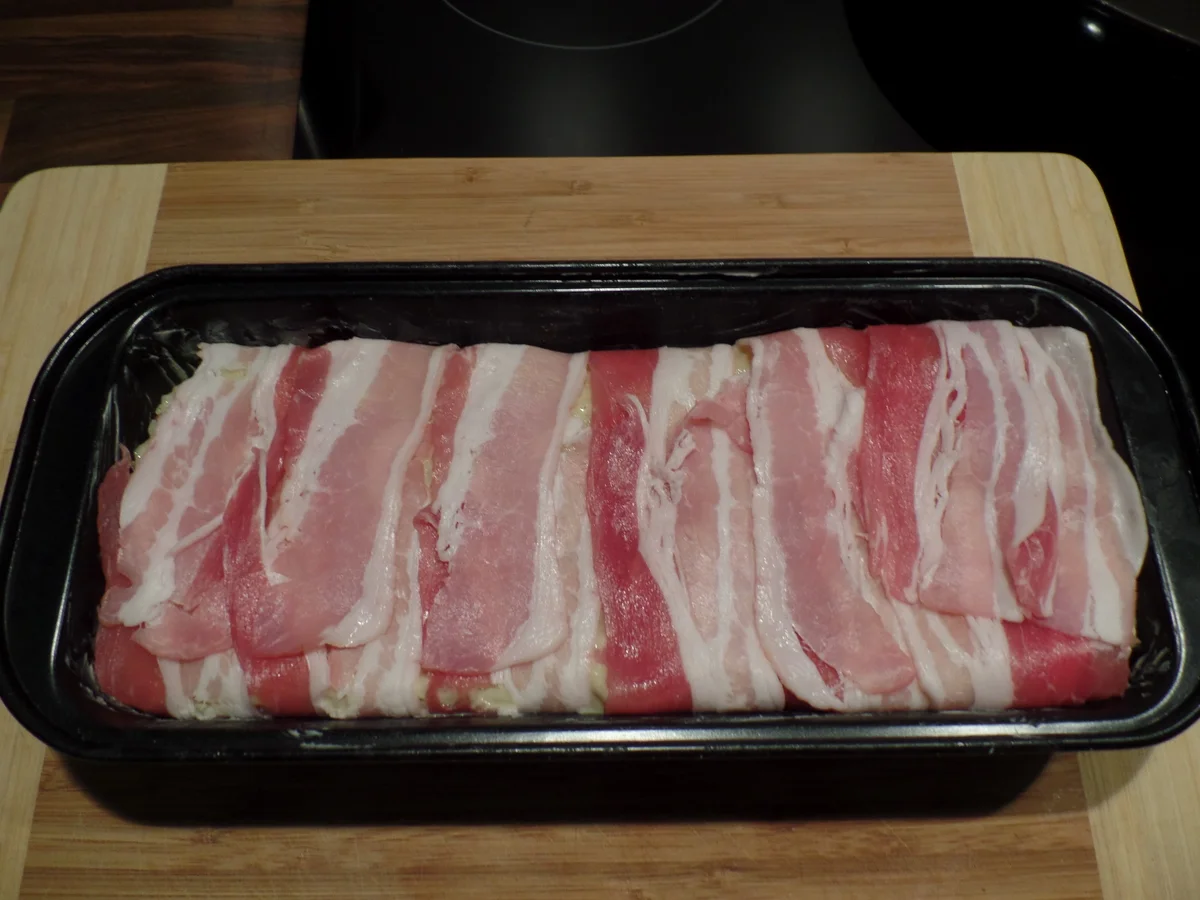 Rezept: Kartoffel-Speck-Kuchen mit Apfelkompott Bild Nr. 1517 Kartoffel-Speck-Kuchen mit Apfelkompott - Rezept - Bild Nr. 1517