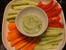 Gemüsesticks mit Kräuter-Quark-Dip - Rezept