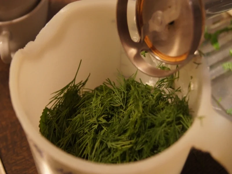 Gemüsesticks mit Kräuter-Quark-Dip - Rezept - Bild Nr. 4