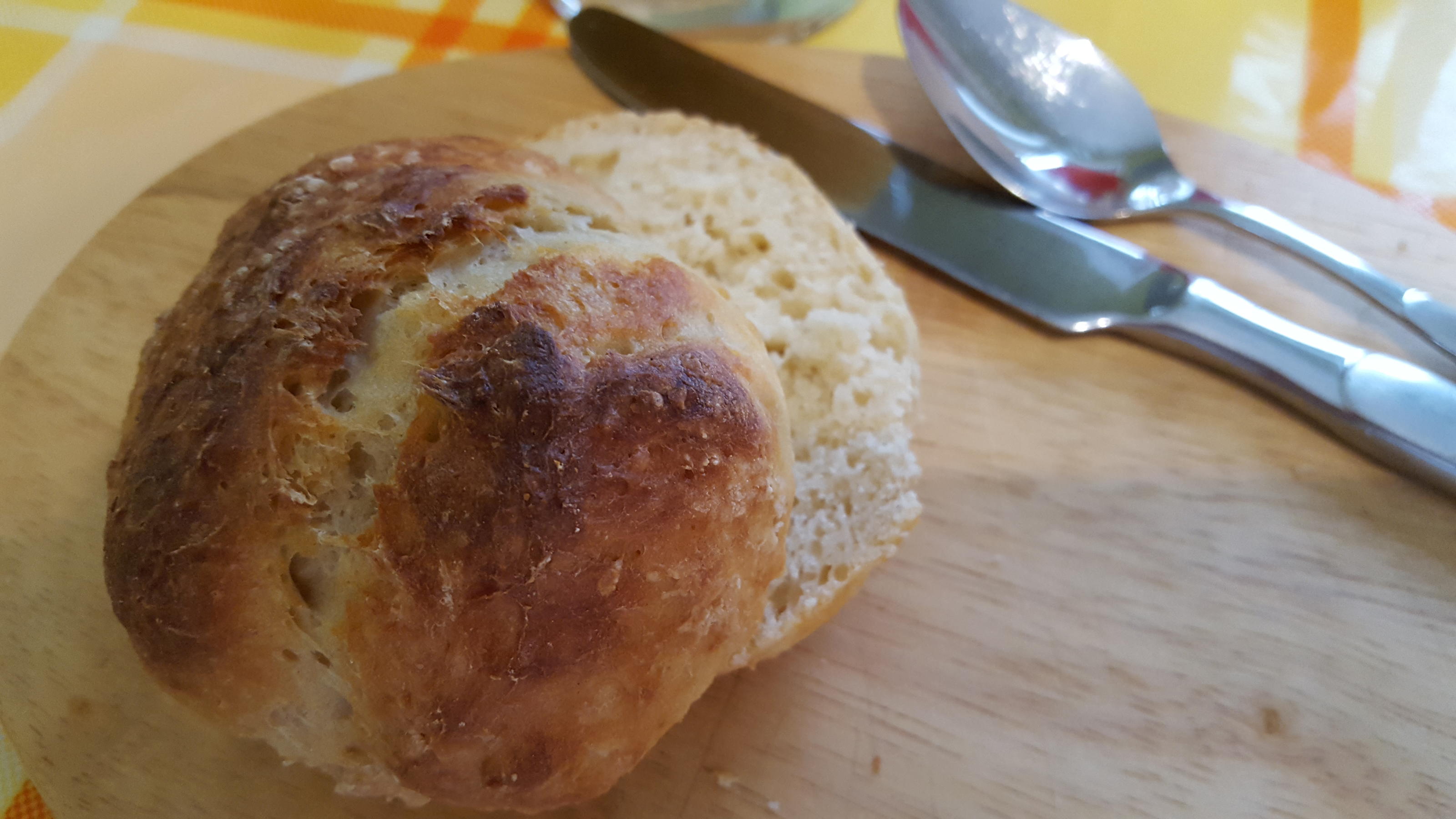 Bilder für Schnelle Dinkel Quark Brötchen - Rezept