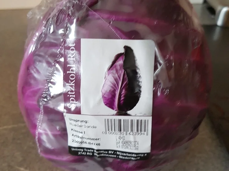 Spitzkohlsalat mit Tamarinde, Fenchel und Passionsfrucht - Rezept - Bild Nr. 1523