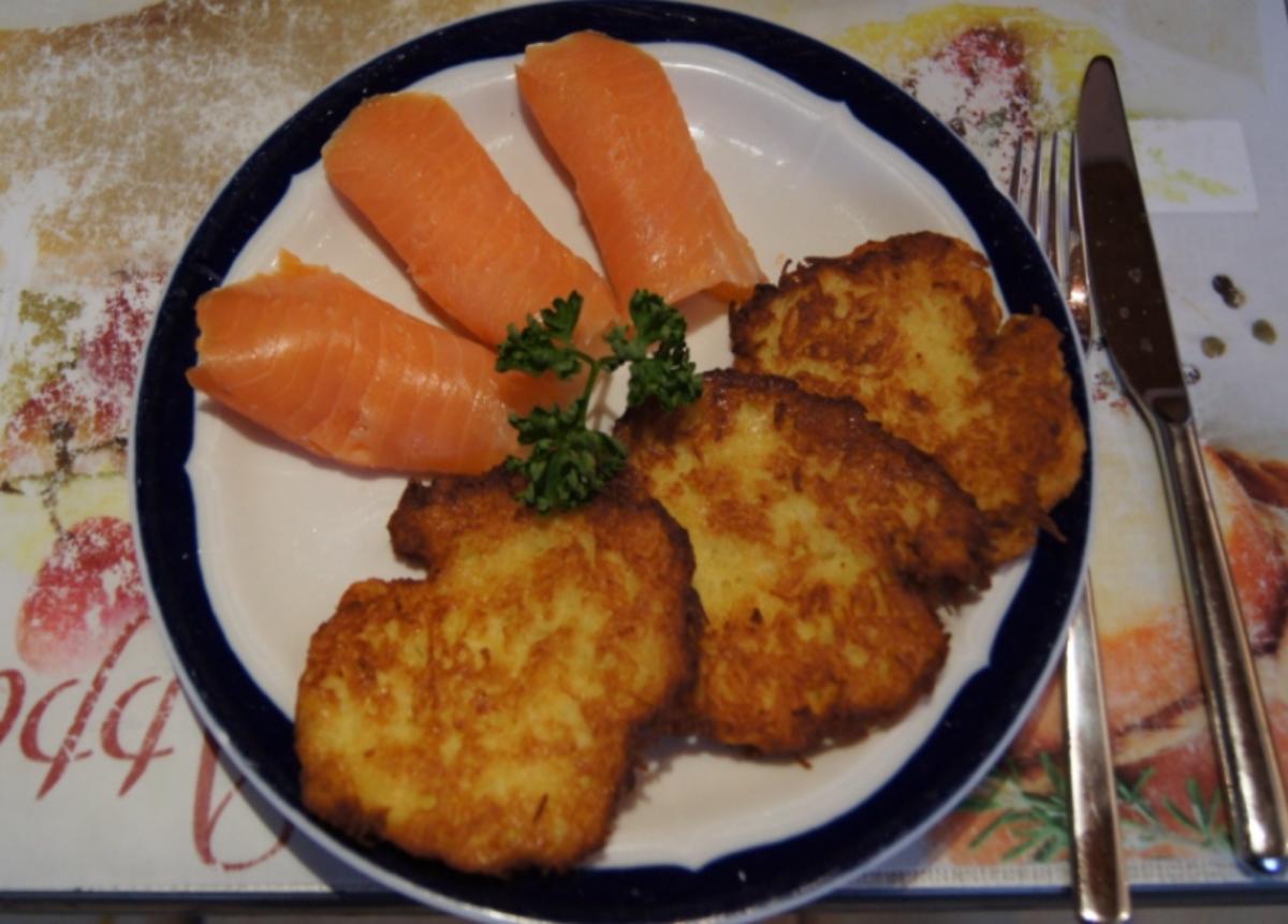 Bilder für Knuspriger Kartoffelpuffer mit Räucherlachs - Rezept