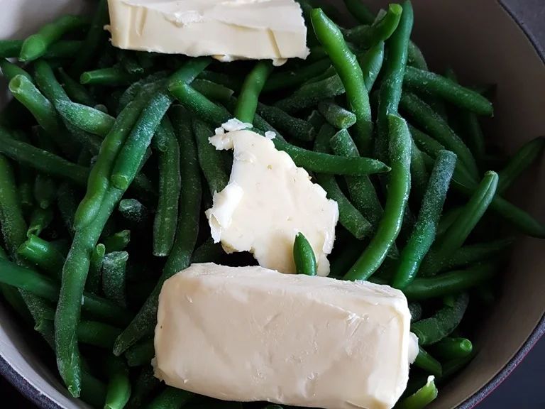 Ziege bzw. Zicklein als Gulasch mit Princessbohnen und Kloss à la Biggi - Rezept - Bild Nr. 1546