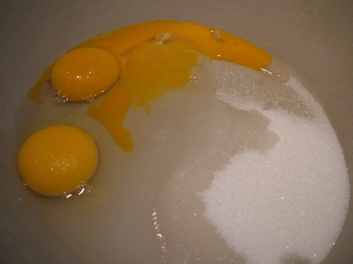 Backen: Amaretto-Rolle - Rezept - Bild Nr. 1549