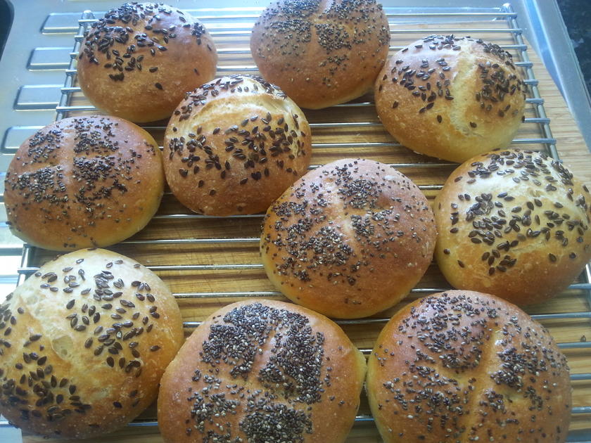 Brot Brötchen mit Backen und Backmalz Rezepte - kochbar.de