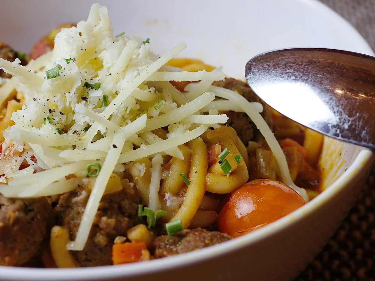 Nudeleintopf mit Hackbällchen - Rezept - Bild Nr. 1578
