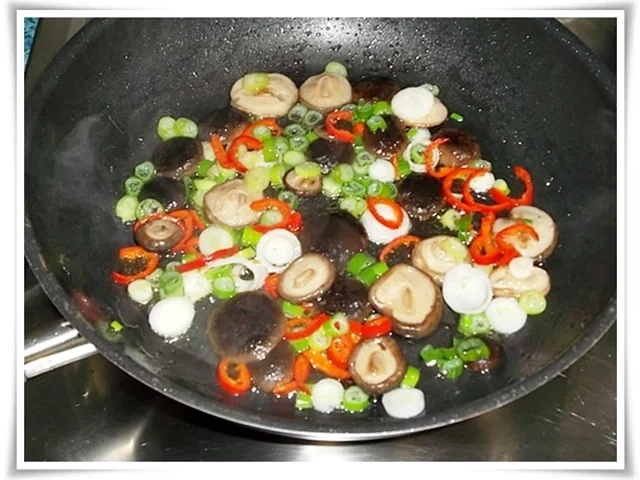 Nudelsuppe ➯ die Landesküche von Laos - Rezept - Bild Nr. 1589