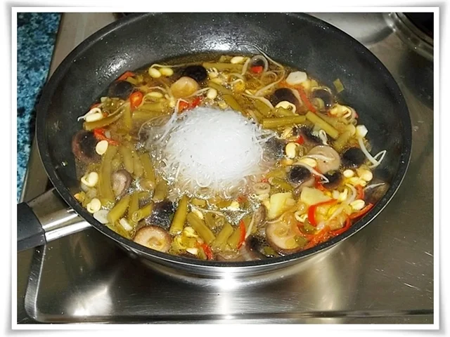 Nudelsuppe ➯ die Landesküche von Laos - Rezept - Bild Nr. 1594