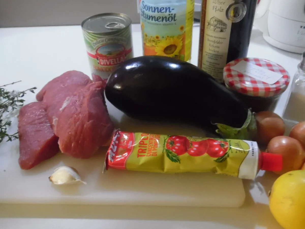 Rezept: Kalbsgulasch italienische Art Bild Nr. 1594 Kalbsgulasch italienische Art - Rezept - Bild Nr. 1594