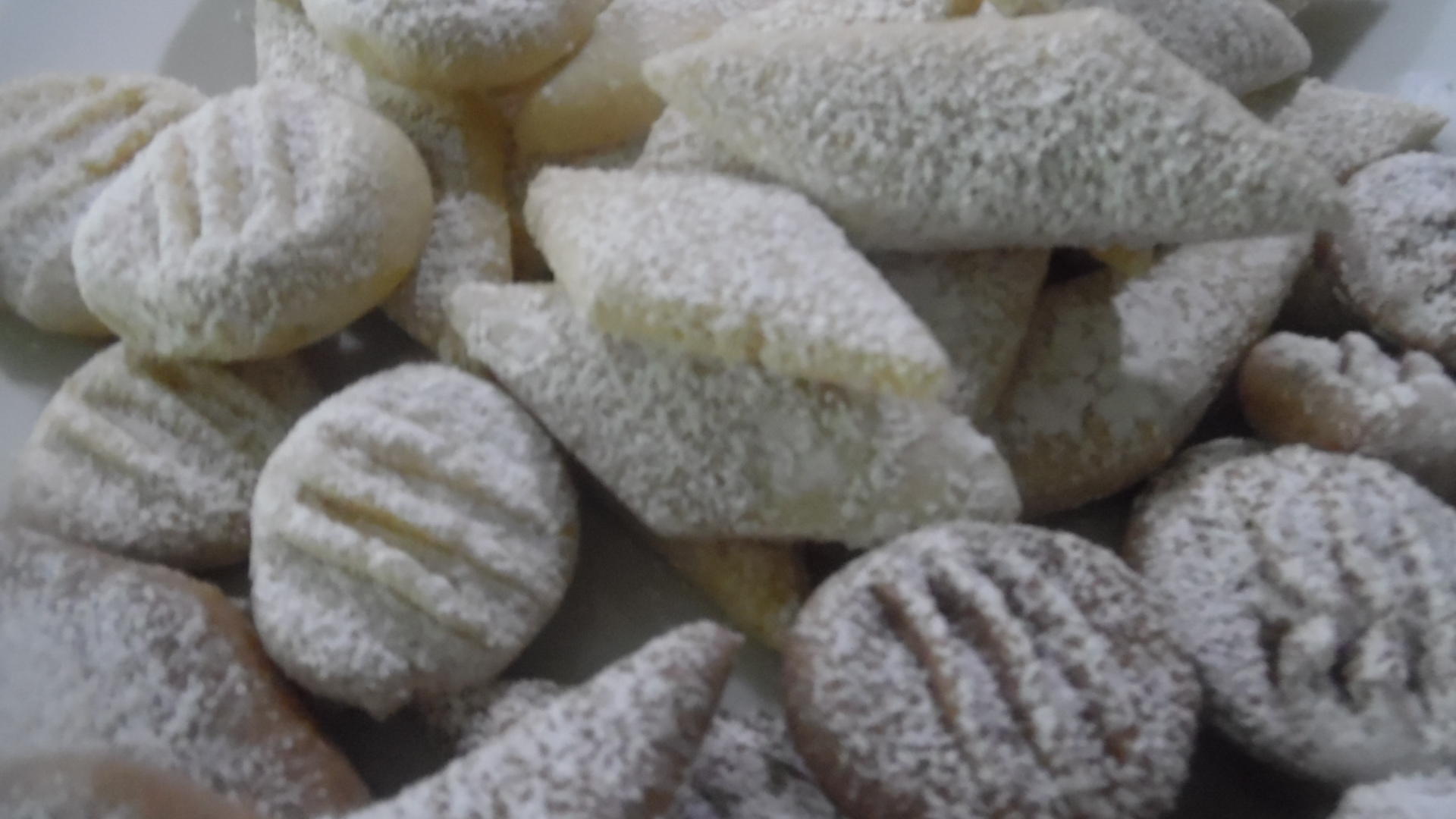 Bilder für Ricciarelli alla mandorla - Rezept