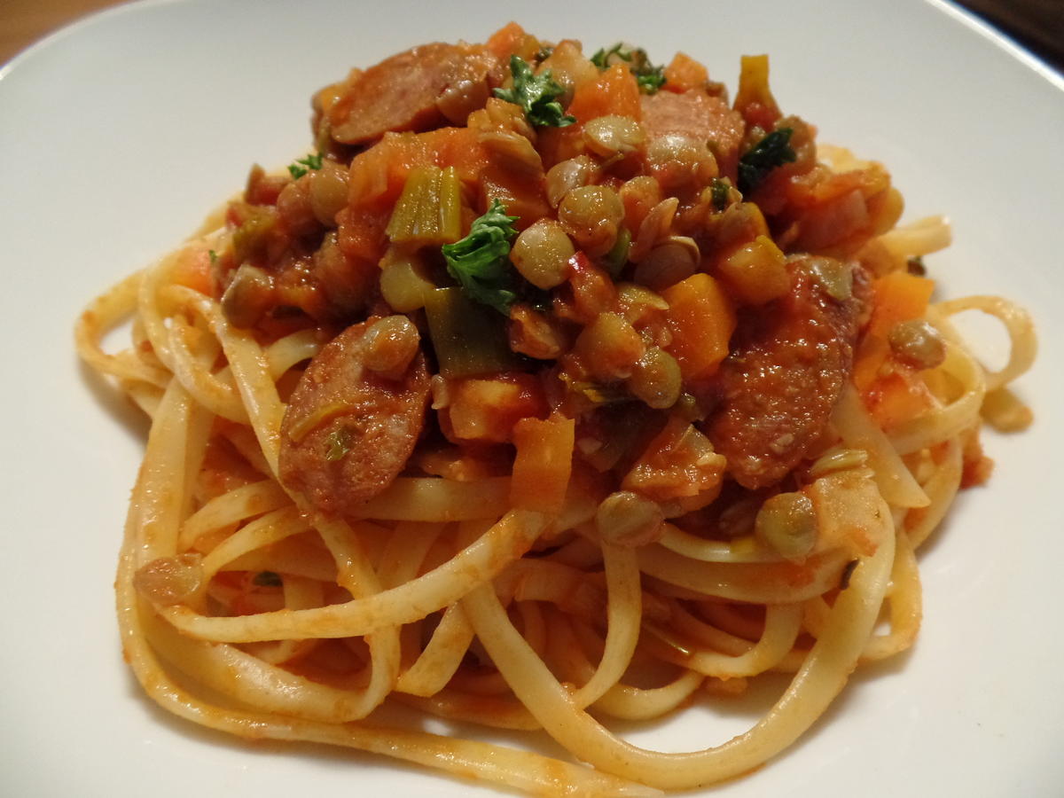 Nudeln mit Linsen Cabanossi Ragout - einfach - von Sheeva1960