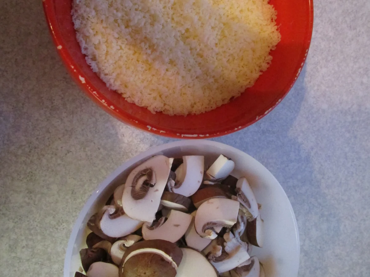 Auflauf: Thunfisch/Nudeln/Champignons/Erbsen - Rezept - Bild Nr. 1591