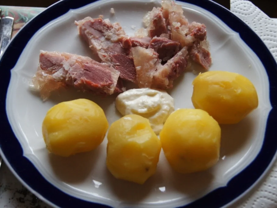 Pellkartoffeln mit Eisbein in Aspik - Rezept - Bild Nr. 1636