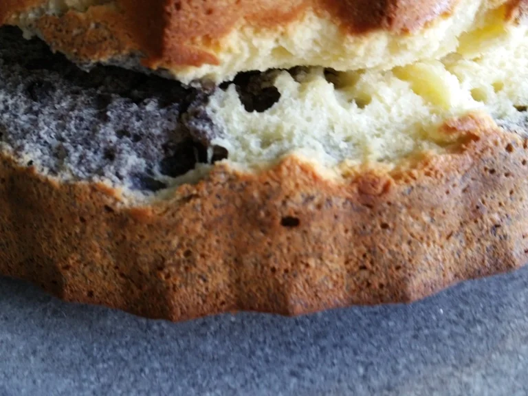 Eierlikörkuchen mit Mohnetage - Rezept - Bild Nr. 1645