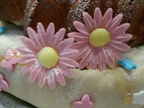 Eierlikörkuchen mit Mohnetage - Rezept - Bild Nr. 1655