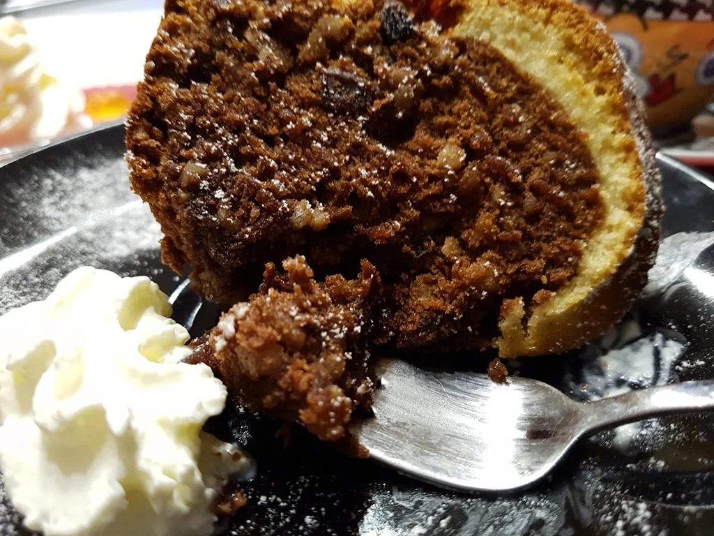 Biggi`s "Birthday Torte" ist ein Rührkuchen - Rezept - Bild Nr. 1660