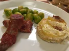 Gefülltes Lammfilet an Kartoffel-Scamorza-Törtchen und karamellisiertem Wintergemüse - Rezept - Bild Nr. 1647
