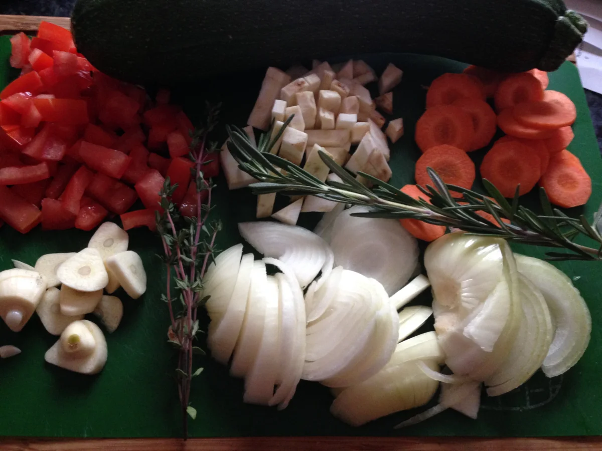 Mediterraner Schweinebraten mit Rotweinsoße - Rezept - Bild Nr. 1852