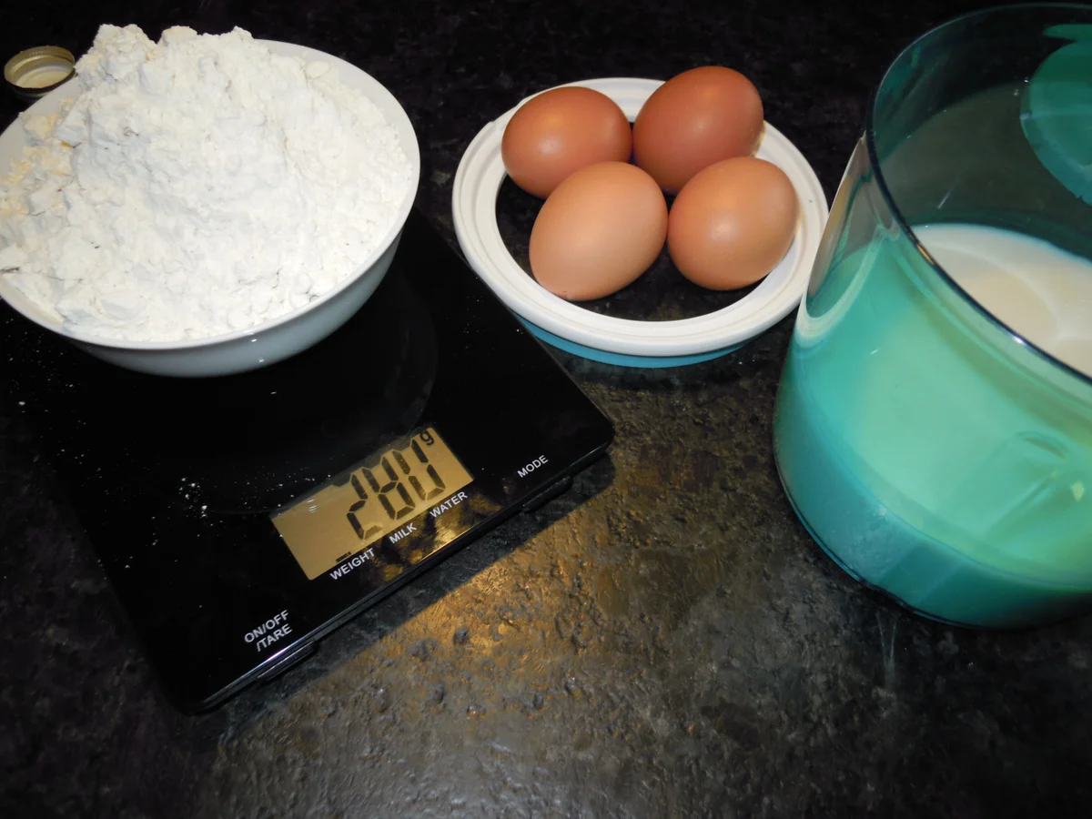 Grundrezept für flaumig lockere Palatschinken - Rezept - Bild Nr. 2