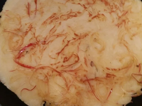 Pfannkuchen  "Grundrezept" heute mit Apfelspaghetti gepimpt - Rezept - Bild Nr. 1676