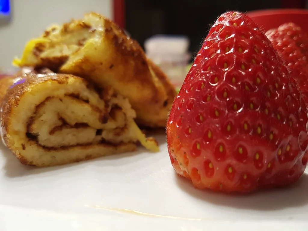 Pfannkuchen  "Grundrezept" heute mit Apfelspaghetti gepimpt - Rezept - Bild Nr. 1684