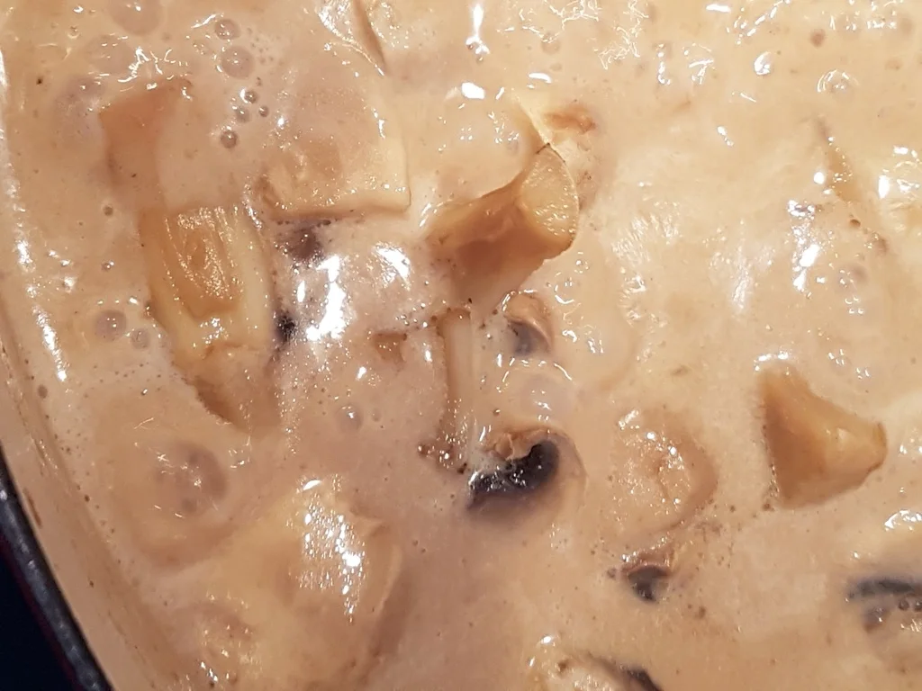 Rezept: Champignon Rahmsosse (plus diverse Varianten) Bild Nr. 1689 Champignon Rahmsosse (plus diverse Varianten) - Rezept - Bild Nr. 1689