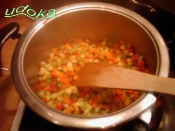 Rezept: Chinesisch- Gekochter-Gemüsereis Chinesisch- Gekochter-Gemüsereis - Rezept