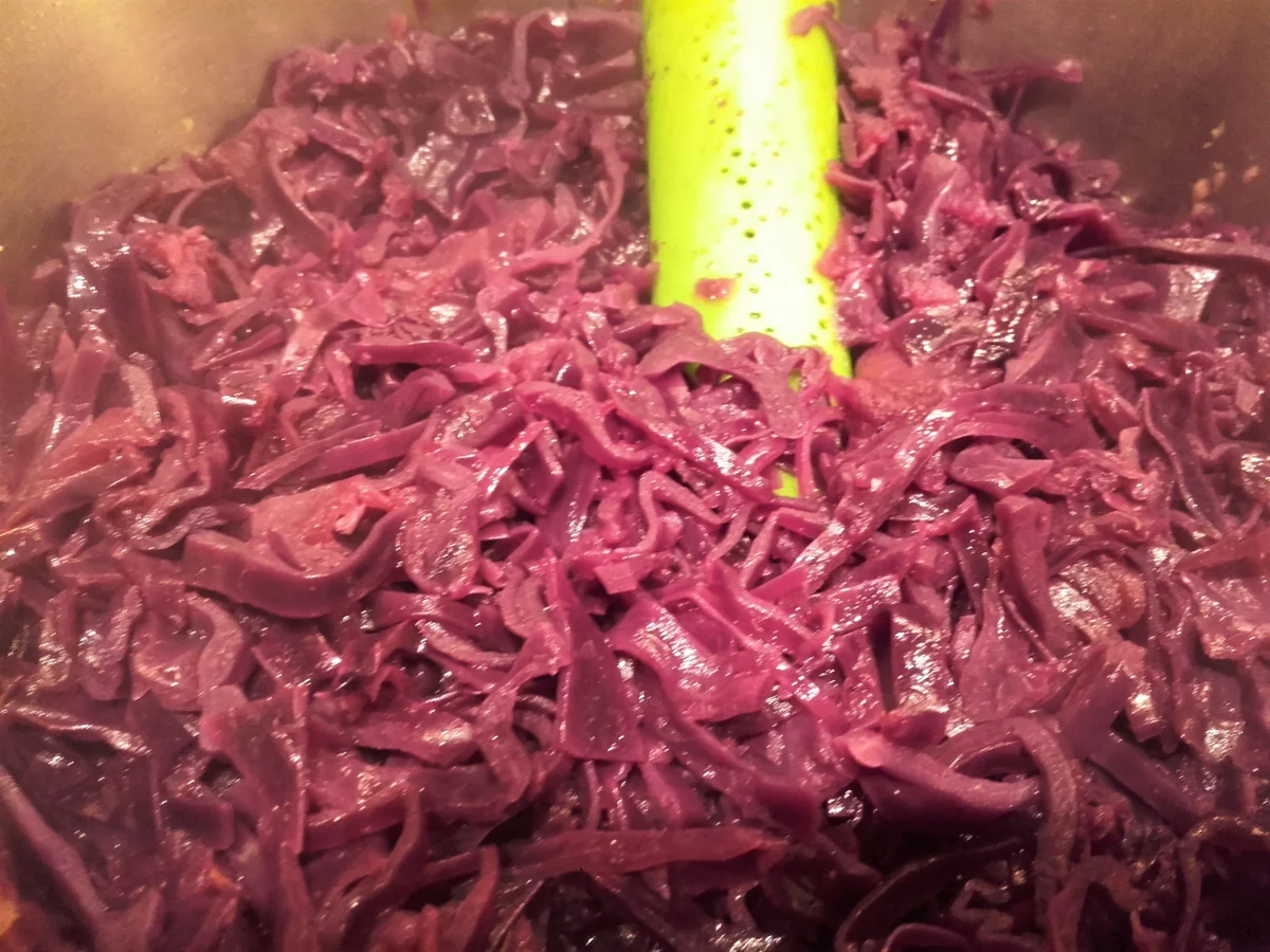 Rezept: Fruchtiger Apfel-Rotkohl Bild Nr. 5 Fruchtiger Apfel-Rotkohl - Rezept - Bild Nr. 5