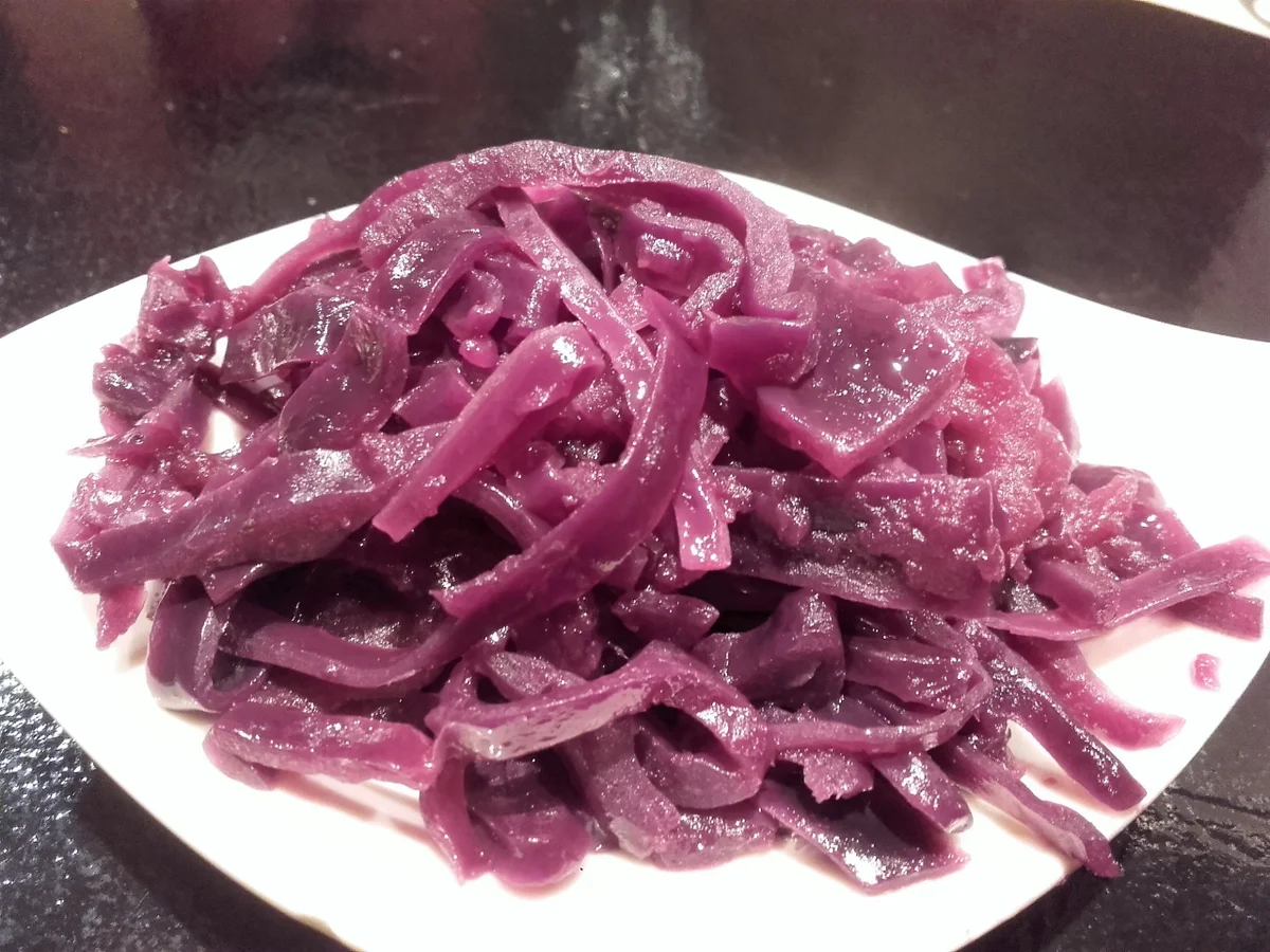 Rezept: Fruchtiger Apfel-Rotkohl Bild Nr. 6 Fruchtiger Apfel-Rotkohl - Rezept - Bild Nr. 6