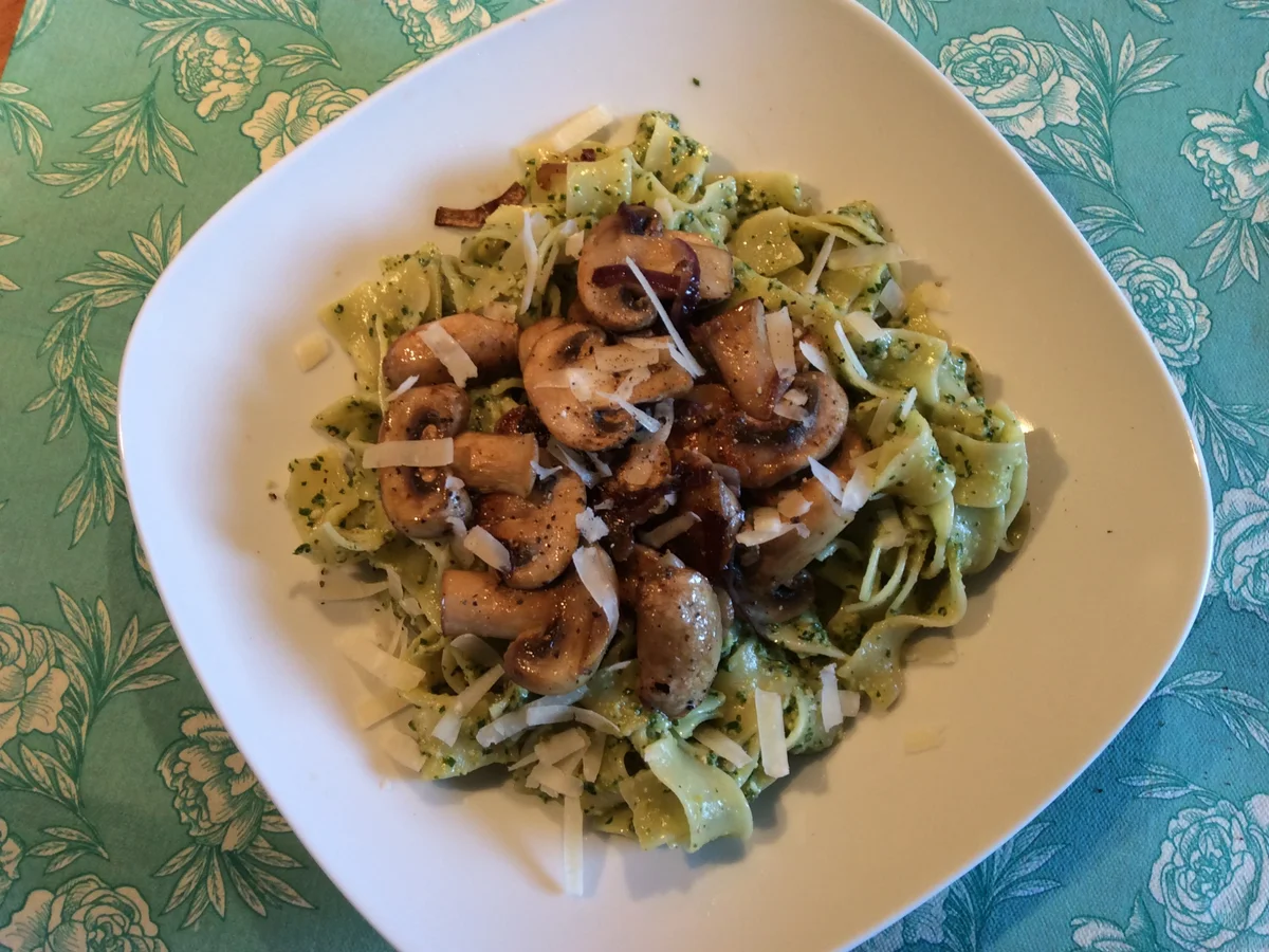 Rezept: Nudeln mit Sardellen Pesto Bild Nr. 1698 Nudeln mit Sardellen Pesto - Rezept - Bild Nr. 1698