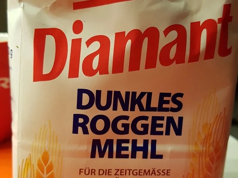 Rezept: Roggenmischbrot aus dem BBA Bild Nr. 1707 Roggenmischbrot aus dem BBA - Rezept - Bild Nr. 1707