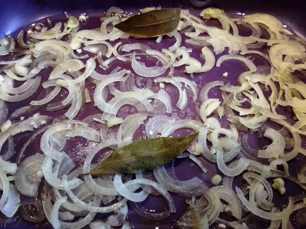 Rezept: Knusprige Putenoberkeule mit Kartöffelchen nach Ana´s Art Bild Nr. 1700 Knusprige Putenoberkeule mit Kartöffelchen nach Ana´s Art - Rezept - Bild Nr. 1700