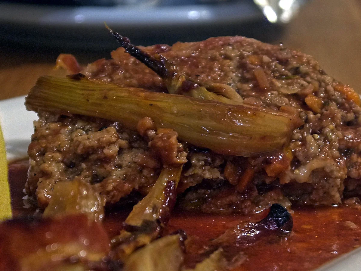 Pikanter Hackbraten in fruchtiger Sauce mit geröstetem Fenchel - Rezept - Bild Nr. 2