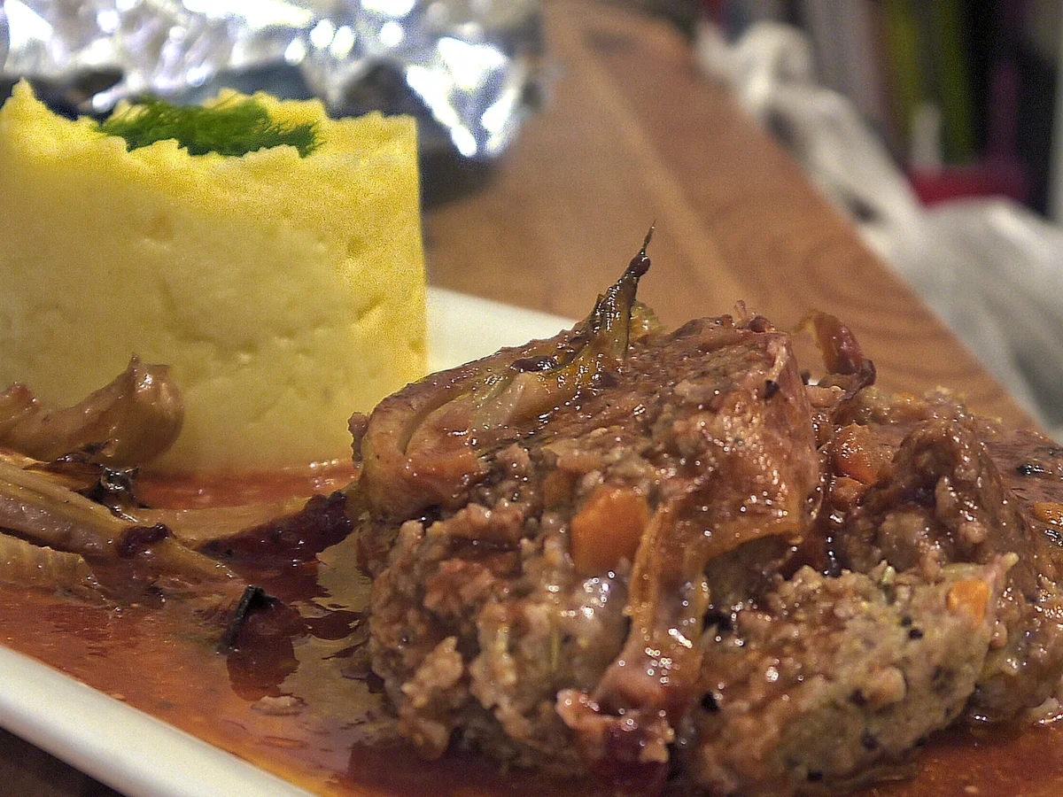 Pikanter Hackbraten in fruchtiger Sauce mit geröstetem Fenchel - Rezept - Bild Nr. 3