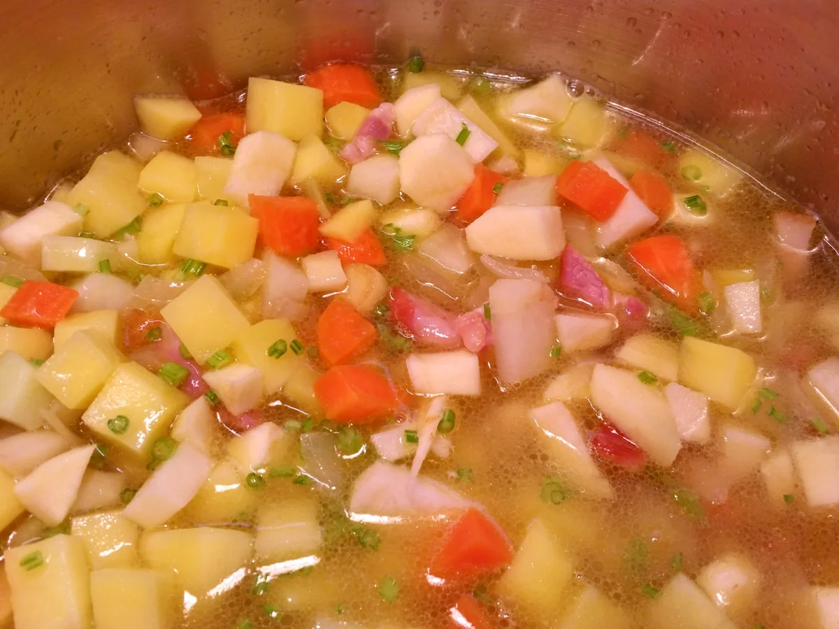 Winterliche Kohlsuppe ... - Rezept - Bild Nr. 1704