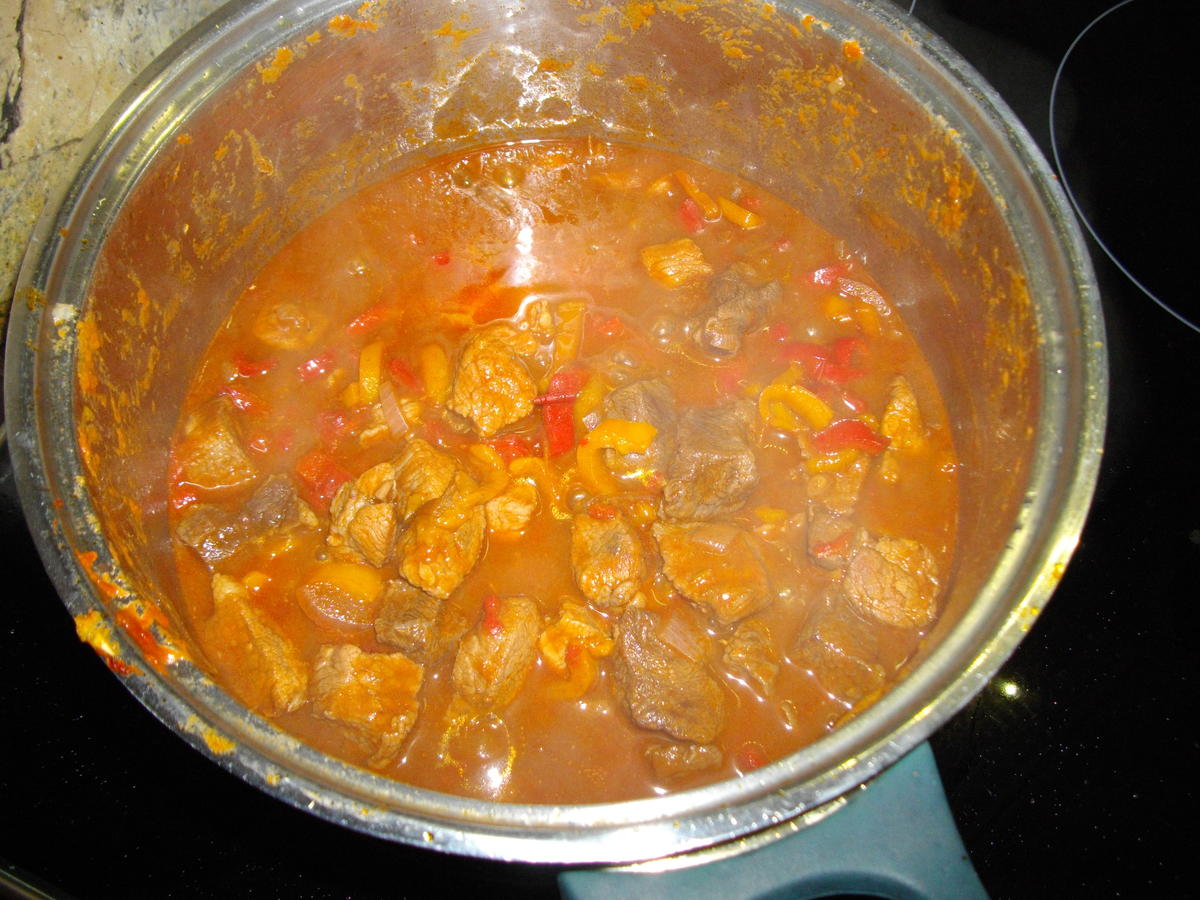 einfaches Gulasch - Rezept - Bild Nr. 1702